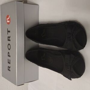 𝅺REPORT footwear black flats size 6.5 New
